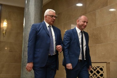 Strategija koja donosi rezultat: DNP ubjedljivo ispred NSD-a